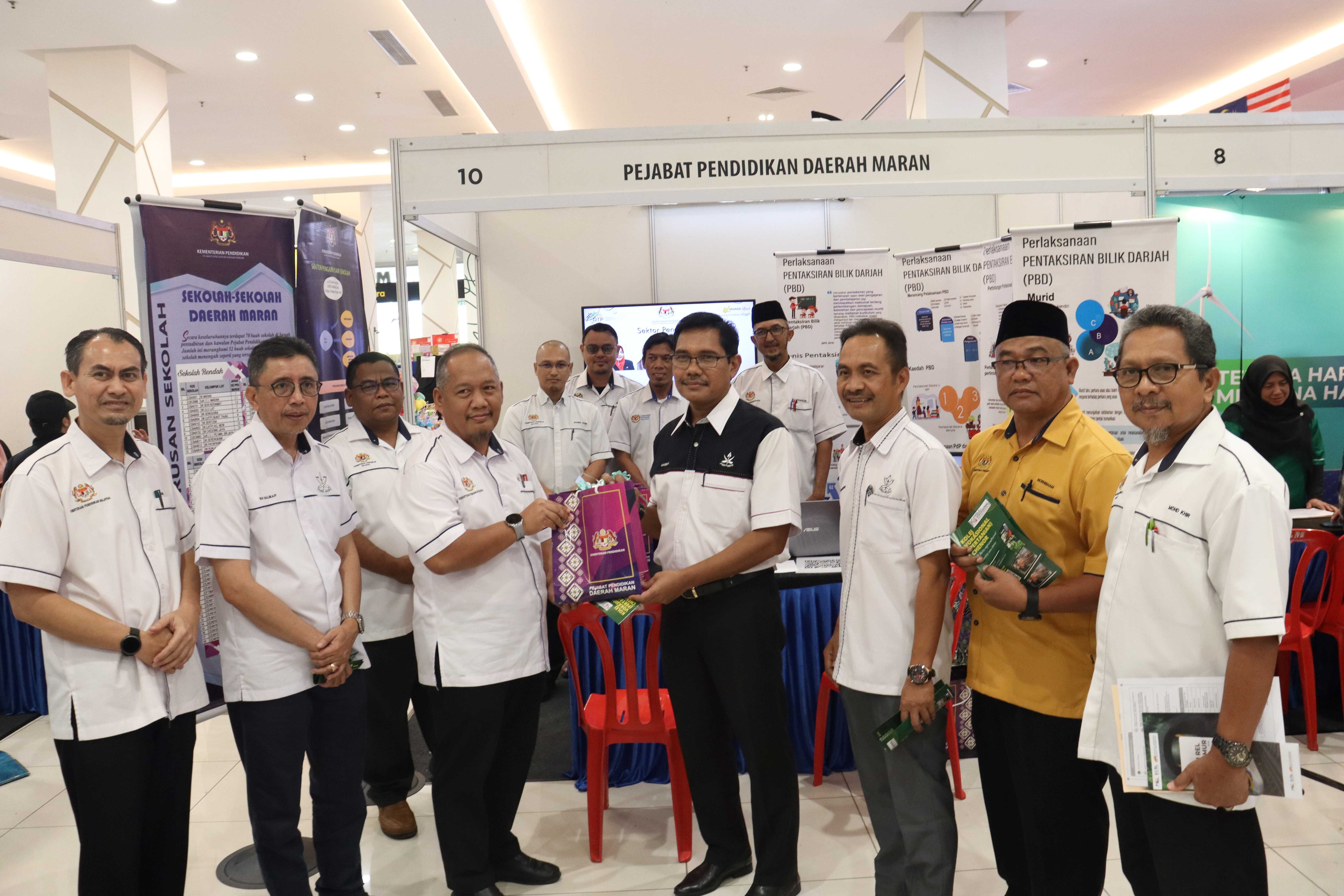 Karnival Tanah Maran Karnival Tanah Maran