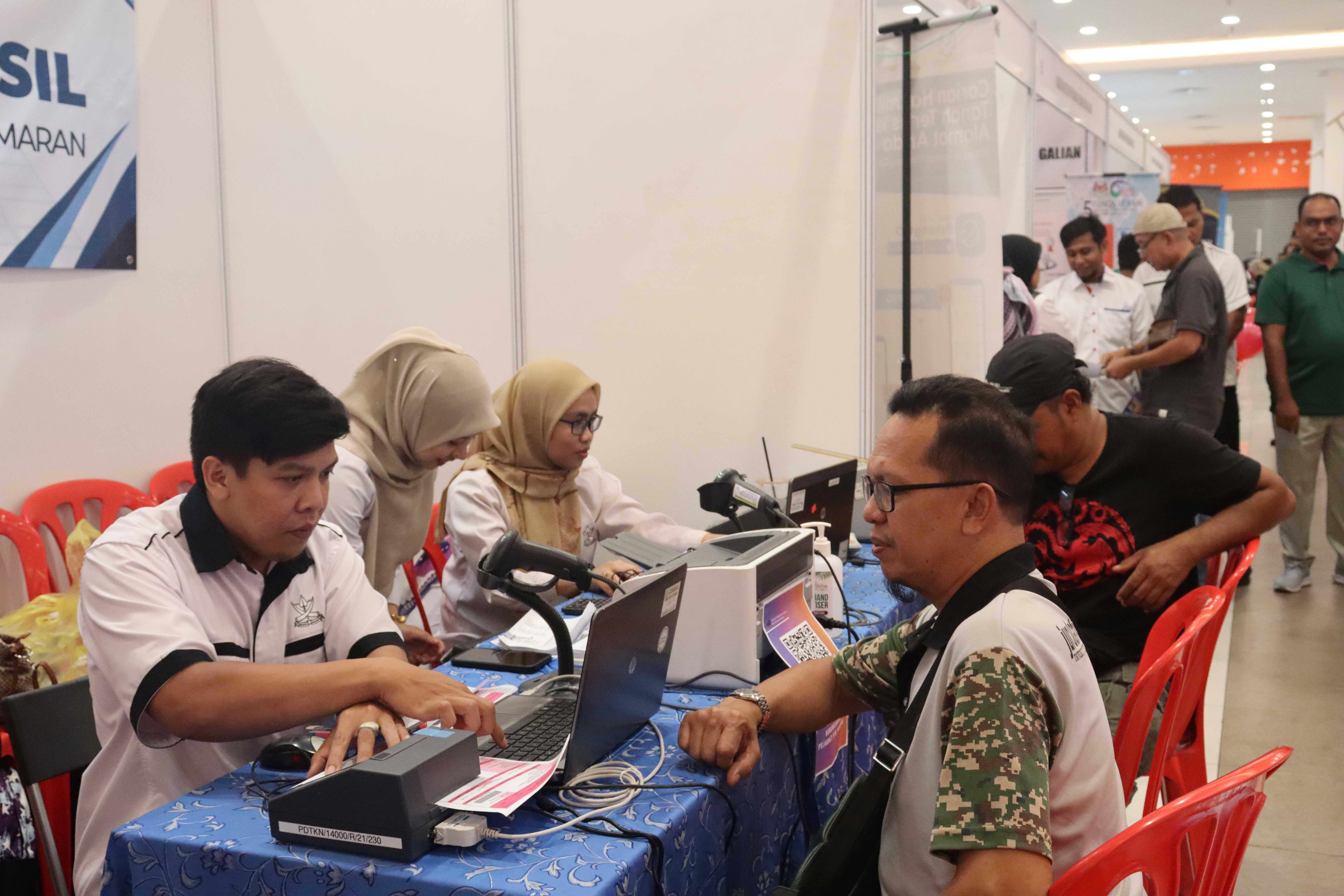 Karnival Tanah Maran Karnival Tanah Maran