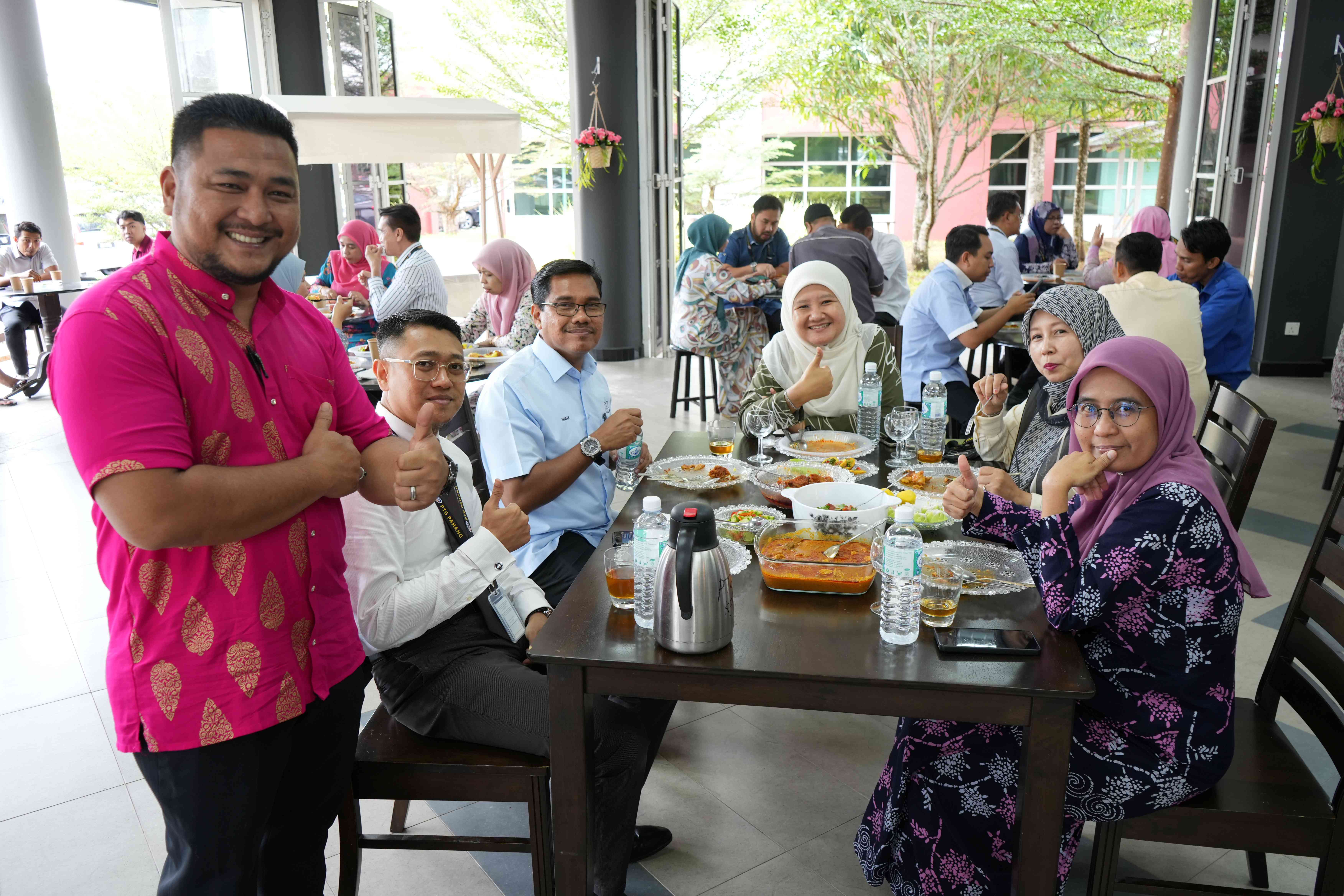 Pembukaan Semula Kafeteria PTG Pembukaan Semula Kafeteria PTG