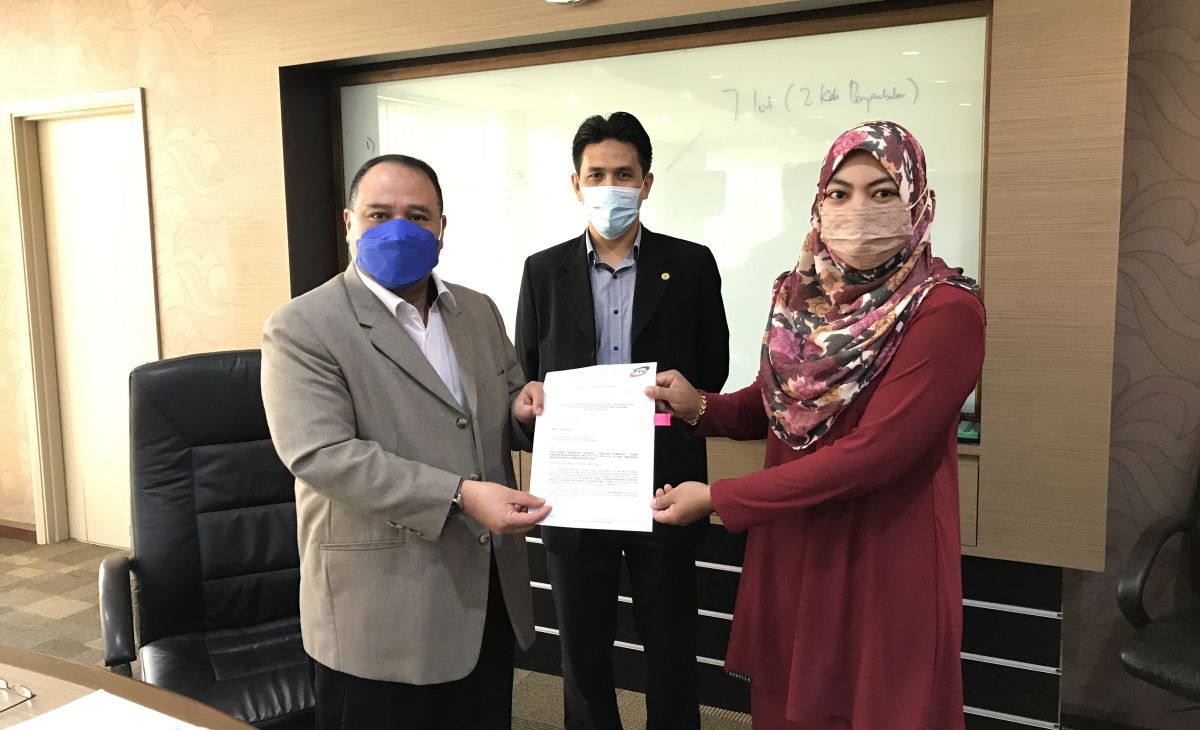 Majlis Penyampaian Surat Kenaikan Pangkat Secara Time Based Berasaskan Kecemerlangan (TBBK)