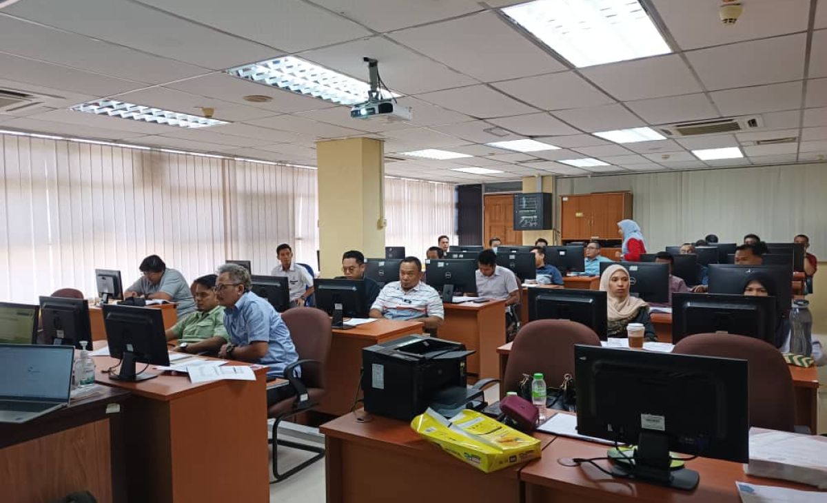 Kursus Data Cleaning Sistem PLGS